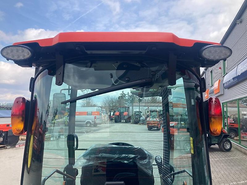 Kubota LX 351 NEUMASCHINE MIT KOMMUNALBEREIFUNG