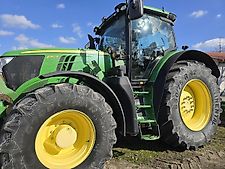 John Deere 6190R only with 2806 hours! high equipped!