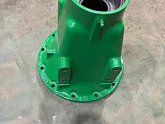 John Deere REAR AXLE FINAL DRIVE HOUSING (used) - John Deere 6M, 6R, 7030, 7000, 7010