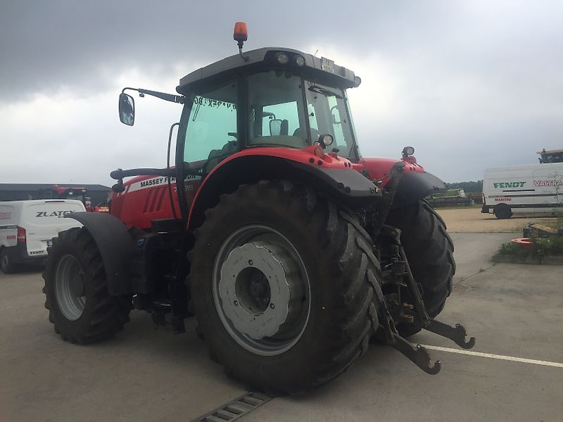Massey Ferguson 7726S DYNA 6 – EFFICIENT