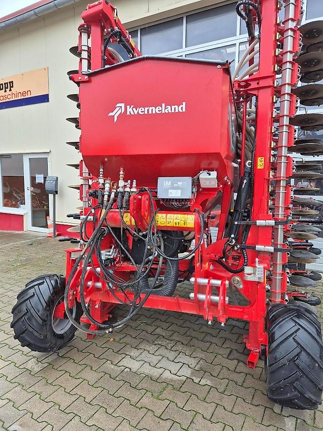 Kverneland Solosämaschine Satio F 6m