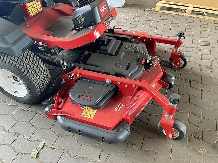 Toro GROUNDSMASTER 3200 24 HP AWD