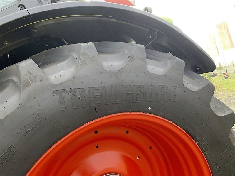 Claas ARION 660 CMATIC CEBIS