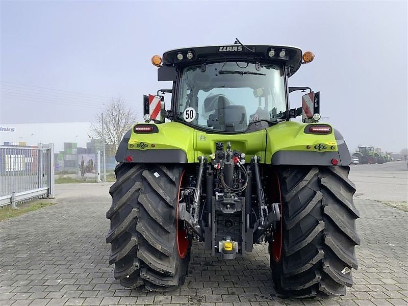 Claas ARION 660 CMATIC CEBIS