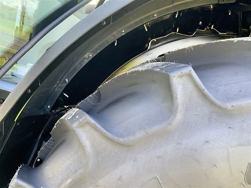 Claas ARION 530 CMATIC CEBIS