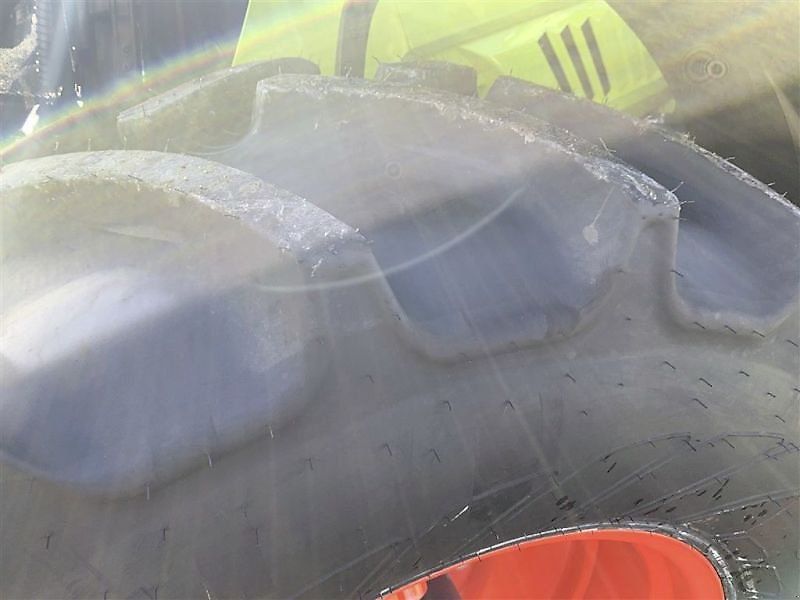 Claas ARION 530 CMATIC CEBIS