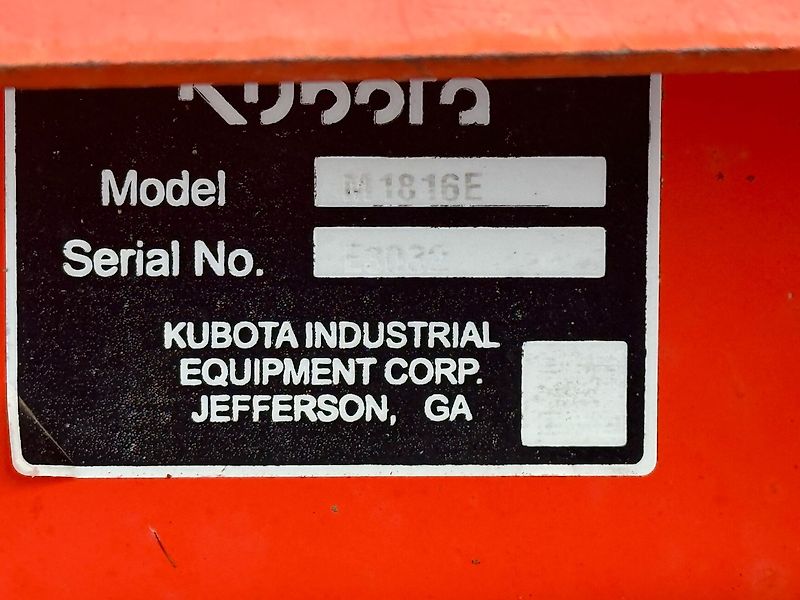 Kubota M1816E