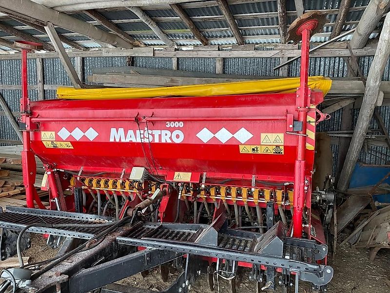 Junkkari MAESTRO 3000