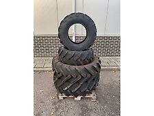 New Holland SET LANDBOUWBANDEN 280/70R16 & 360/70R24