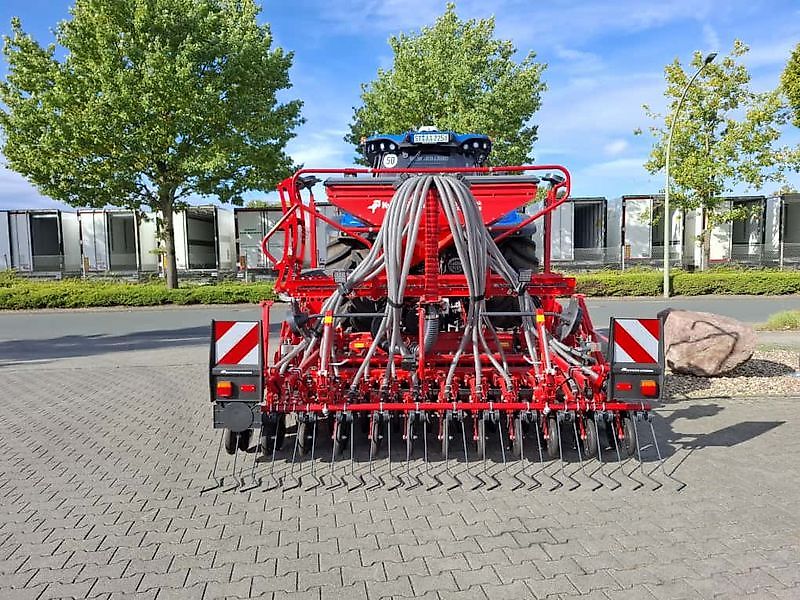 Kverneland E-Drill mit S-Serie Kreiselegge