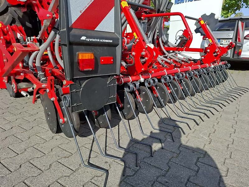 Kverneland E-Drill mit S-Serie Kreiselegge