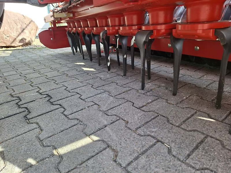 Kverneland E-Drill mit S-Serie Kreiselegge