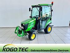 John Deere 1026R