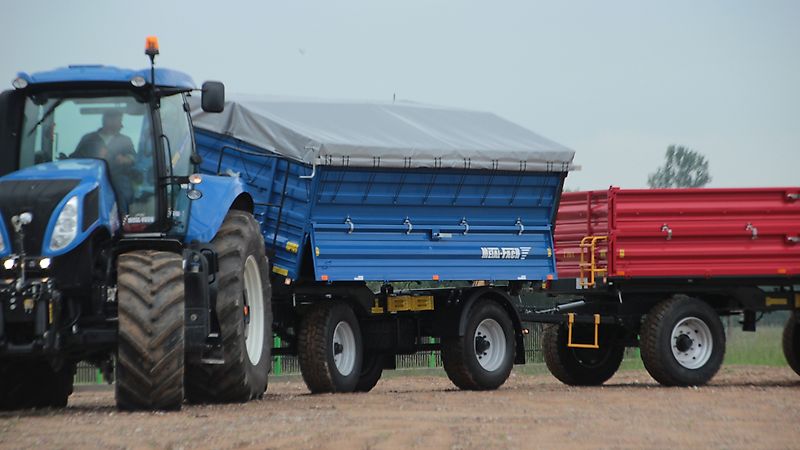 Metal-fach T711/3 Dreiseitenkipper 3-Seiten Kipper 16t 16ton GG NEU