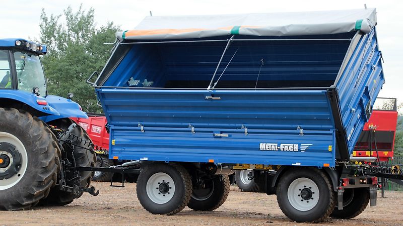 Metal-fach T711/3 Dreiseitenkipper 3-Seiten Kipper 16t 16ton GG NEU