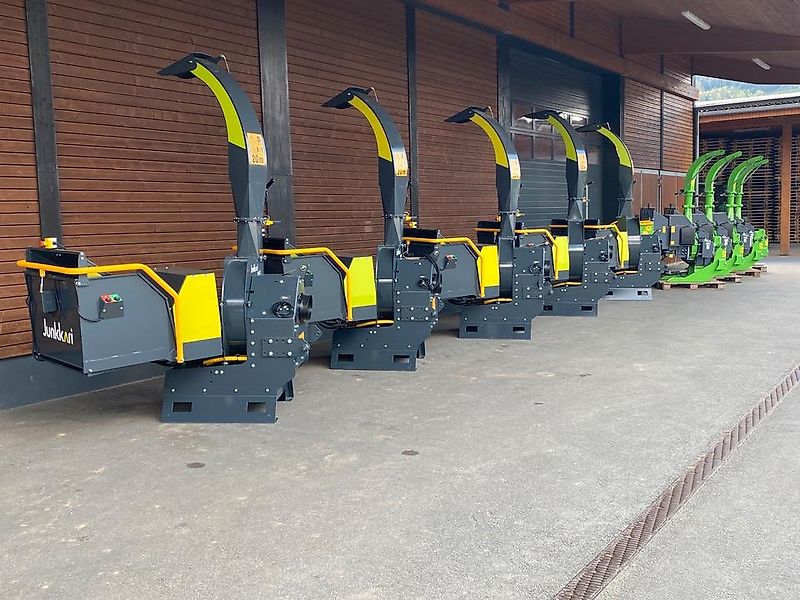 Junkkari Holzschredder Holzhäcksler Holzhacker Buschholzhacker