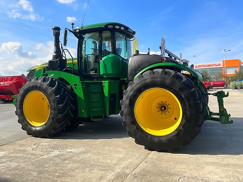 John Deere 9520R