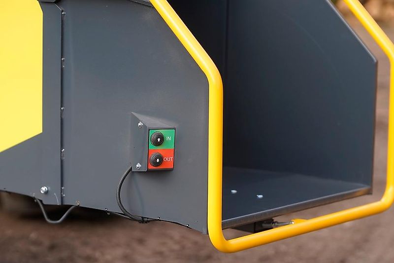 Junkkari Holzschredder Holzhäcksler Holzhacker Häcksler