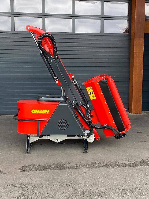 Omarv Böschungsmulcher Auslegemulcher Schlegelmulcher Mulcher