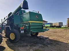 John Deere w650