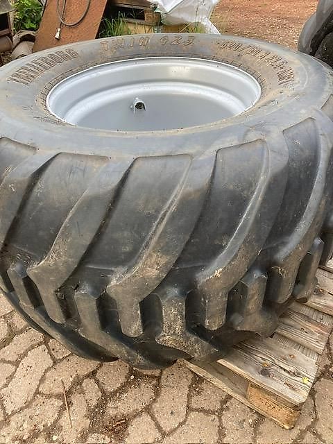 Trelleborg SET 4 St Trelleborg Niederdruckbereifung 60-70% ohne Beschädigungen