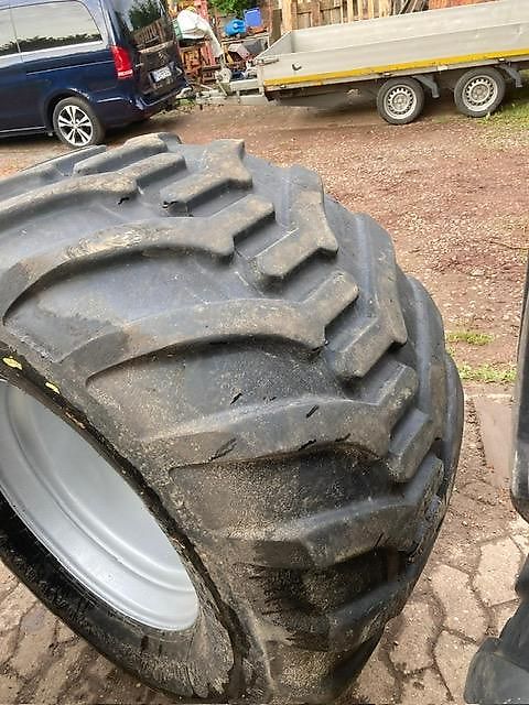 Trelleborg SET 4 St Trelleborg Niederdruckbereifung 60-70% ohne Beschädigungen