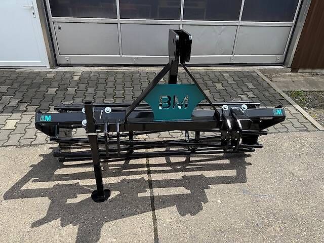 BM Maschinenbau Rohrstabpacker 2m zum Stroh einplanen vor der Presse