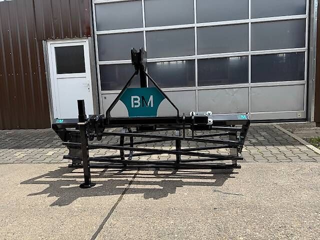 BM Maschinenbau Rohrstabpacker 2m zum Stroh einplanen vor der Presse