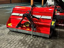 Omarv Mulcher mit Sammelwanne Schlegelmulcher Sammelmulcher
