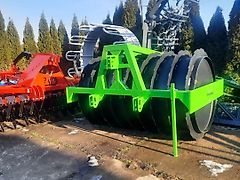 Darmex Silowalze / Silage compaction roller / Rouleau de l’ensilage / Rullo /Rodillo / Wał do gniecenia pryzm 2,2 m