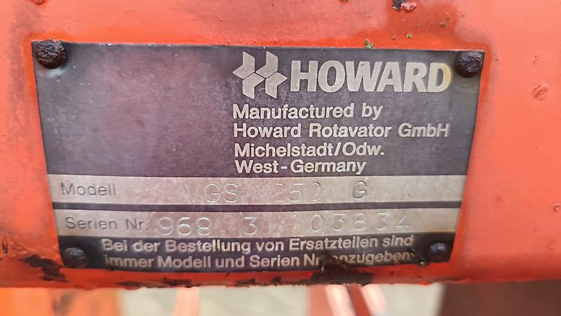 Lemken Howard Kurzgrubber 2Balkig Mit Stützräder Eisenbereift 3m Arbeitsbreite Frontgrubber Heckgrubber mit ZapfwellendurchtriebKein Amazeone Rabe Lemken Sapihr Becker Kotte Kerner Horsch