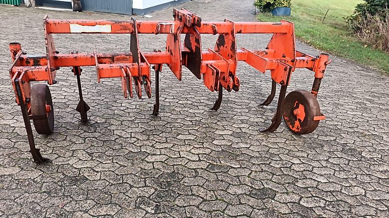 Lemken Howard Kurzgrubber 2Balkig Mit Stützräder Eisenbereift 3m Arbeitsbreite Frontgrubber Heckgrubber mit ZapfwellendurchtriebKein Amazeone Rabe Lemken Sapihr Becker Kotte Kerner Horsch