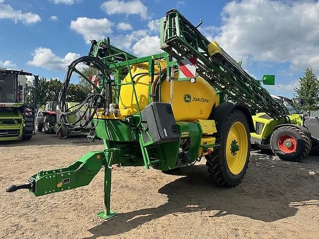 John Deere R740i
