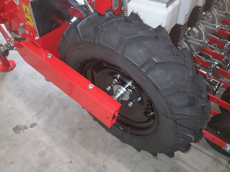 Agricola Italiana Groentezaaimachine