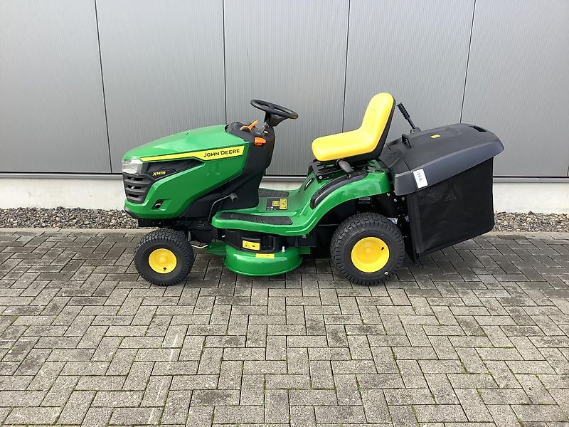 John Deere X147R