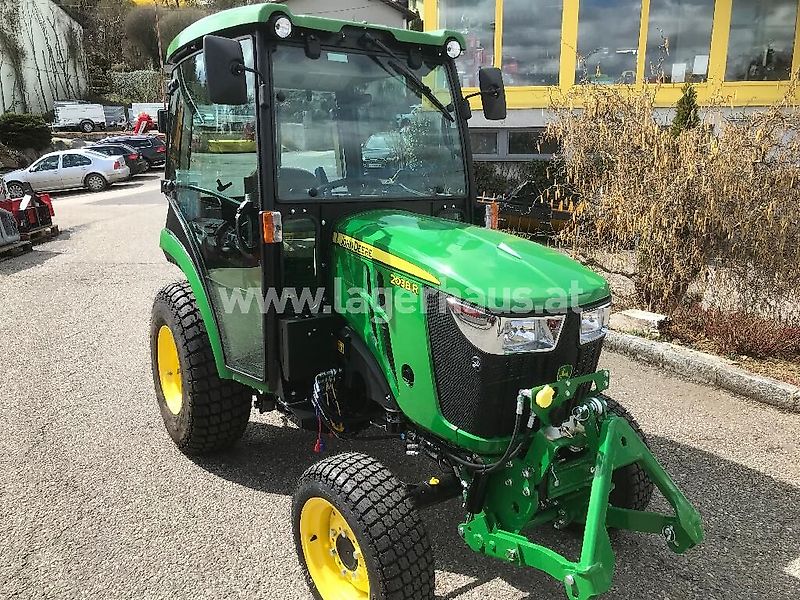 John Deere 2038 R