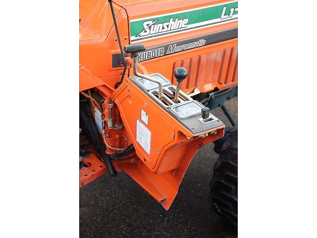 Kubota Sunshine L1-R26 Reverser