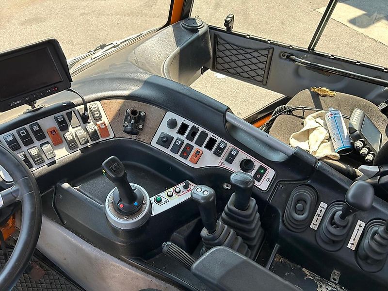 Lindner Traktoren Lindner Unitrac 102 EP