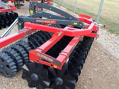 DA Landtechnik Dragon Front Mega