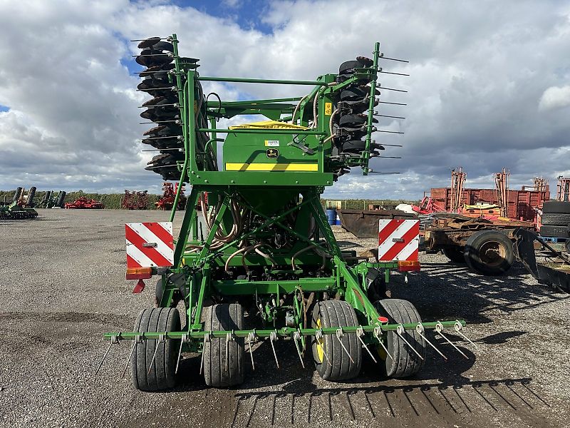 John Deere 750A 6m ProSeries Opener