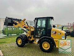 Caterpillar 906 Radlader