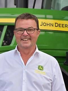 Лице за контакти Г-н Robert Hell