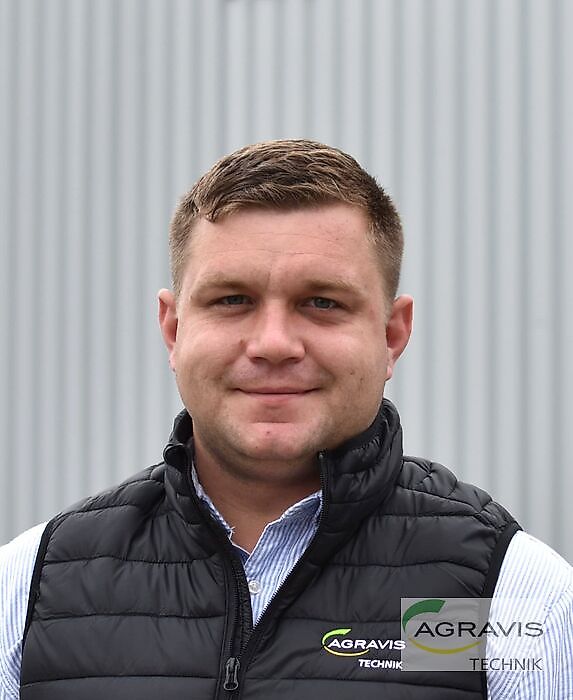 Лице за контакти Dennis Römer