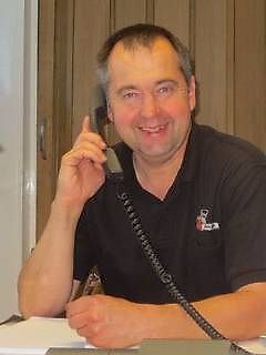 Лице за контакти Г-н Heino Lampe