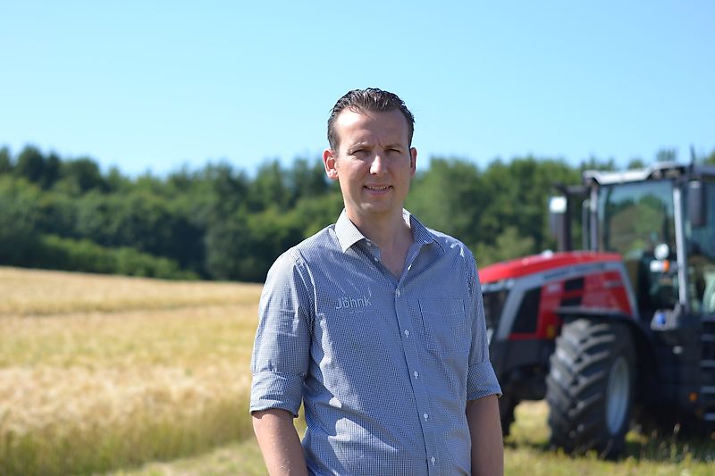 Лице за контакти Г-н Jens Pachan