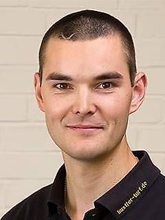 Лице за контакти Г-н Christoph Kleinelanghorst