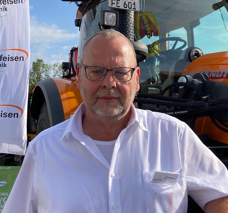 Лице за контакти Г-н Sven Pöcking