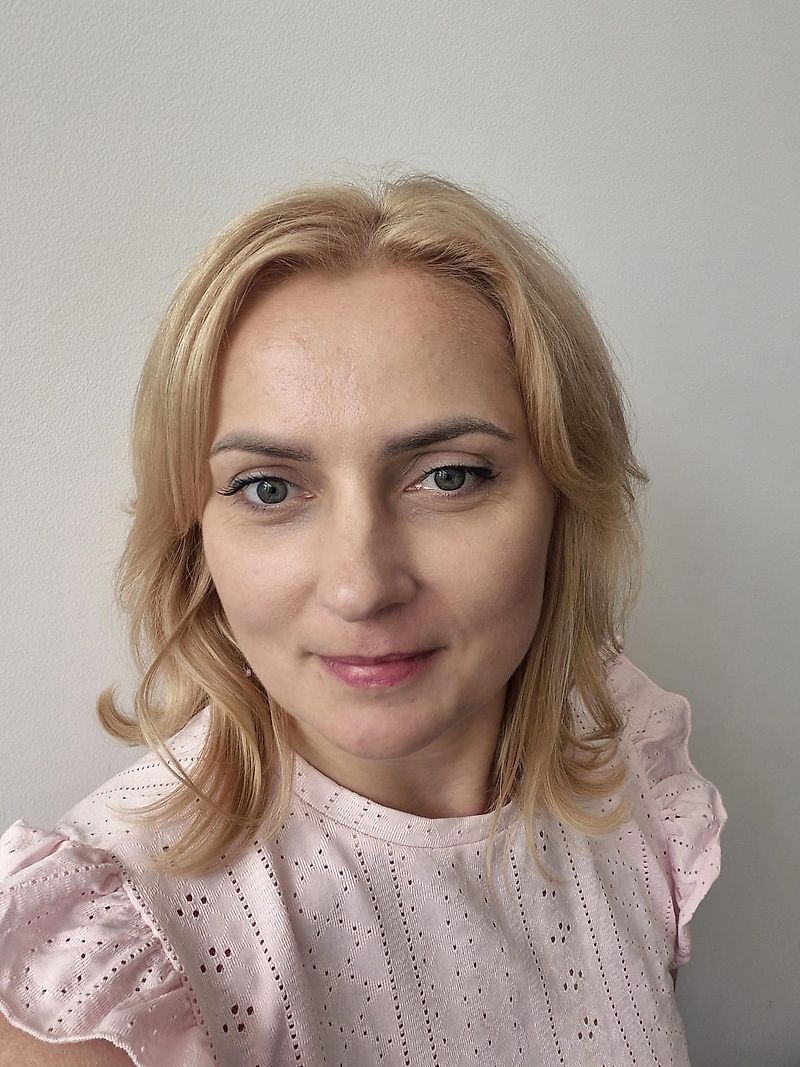 Лице за контакти Г-ца Aneta Nartowicz