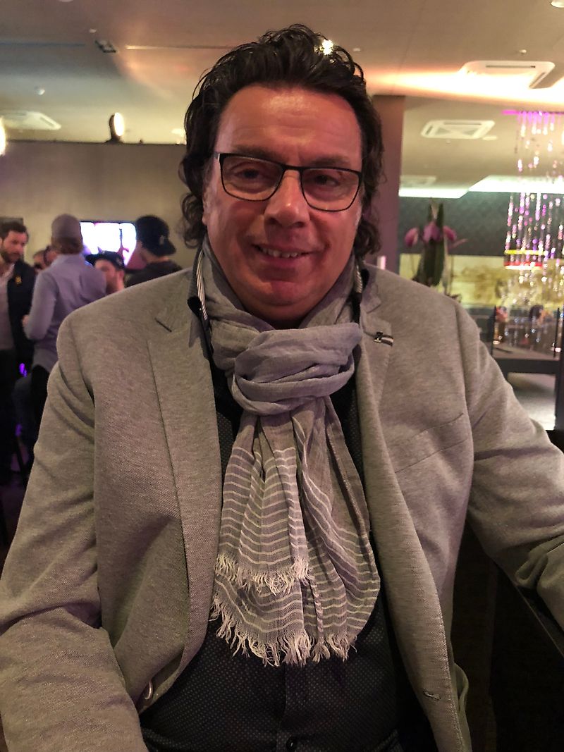 Лице за контакти Г-н Josef Kasper