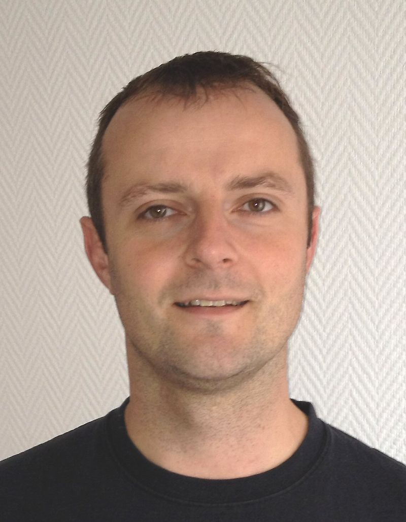 Лице за контакти Г-н Eckoldt